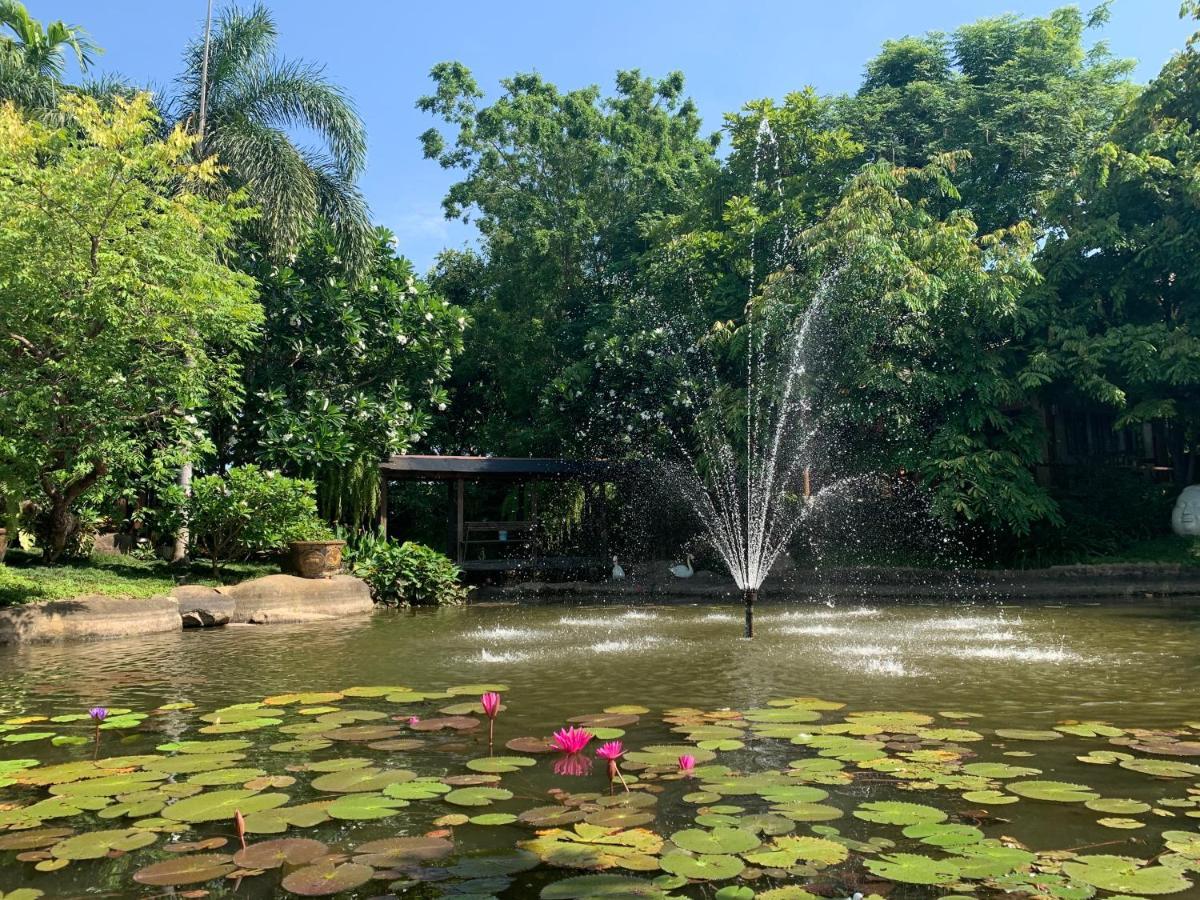 Baansuwanburi - บ้านสุวรรณบุรี Chiang Mai Exterior foto